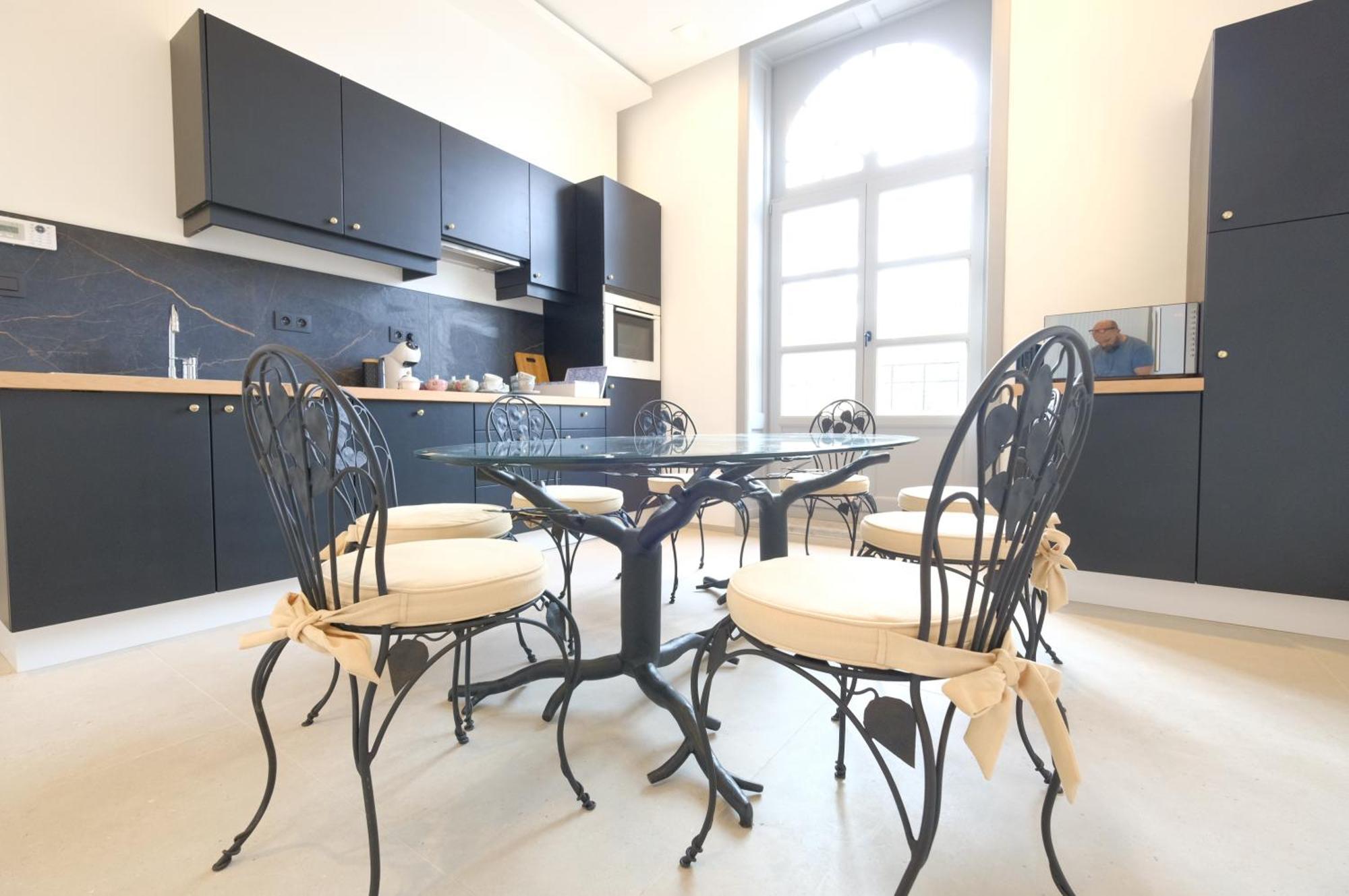 Room Jade - La Maison De La Duchesse De La Valliere - Parking Prive Mons Extérieur photo